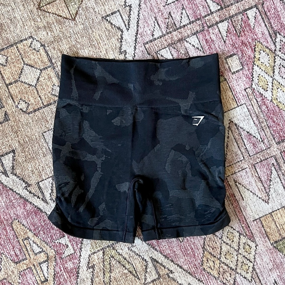 Gymshark adapt camp seamless shorts (worn once)